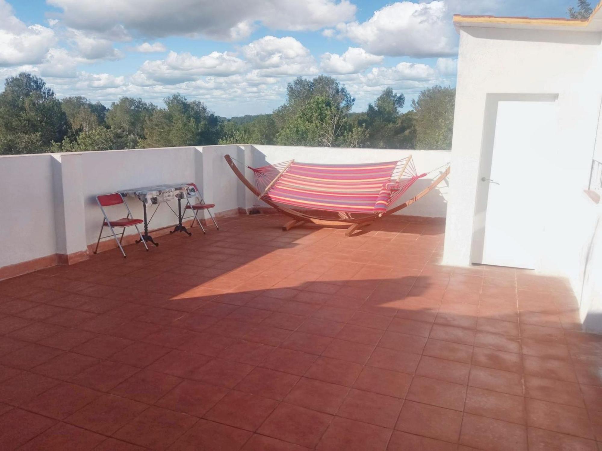 Spacious With Sea View In La Riera De Gaia
